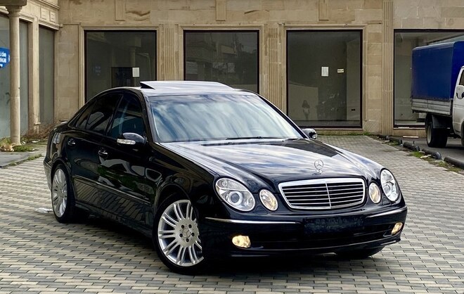 Mercedes E 240 2003, 241,000 km - 2.6 l - Bakı