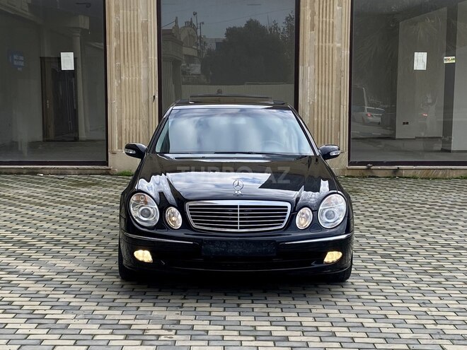 Mercedes E 240 2003, 241,000 km - 2.6 l - Bakı