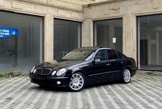 Mercedes E 240 2003, 241,000 km - 2.6 l - Bakı