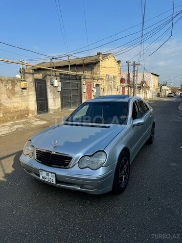 Mercedes C 240 2001, 290,000 km - 2.4 l - Bakı