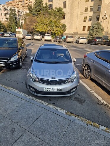 Kia Rio 2011, 267,000 km - 1.6 l - Bakı