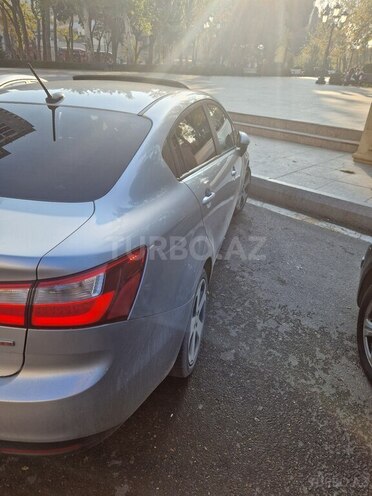 Kia Rio 2011, 267,000 km - 1.6 l - Bakı