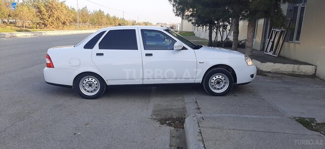LADA (VAZ) Priora 2017, 389,000 km - 1.6 l - Yevlax