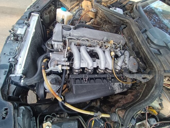 Mercedes E 300 d 1990, 350,000 km - 3.0 л - Ağstafa