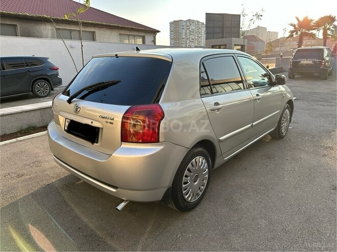 Toyota Corolla 2005, 239,000 km - 1.4 l - Bakı