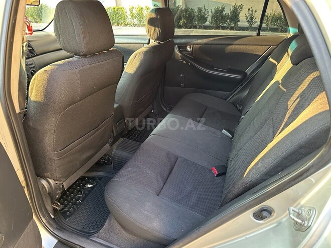 Toyota Corolla 2005, 239,000 km - 1.4 l - Bakı