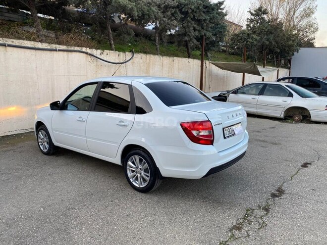 LADA (VAZ) Granta 2024, 808 km - 1.6 l - Bakı