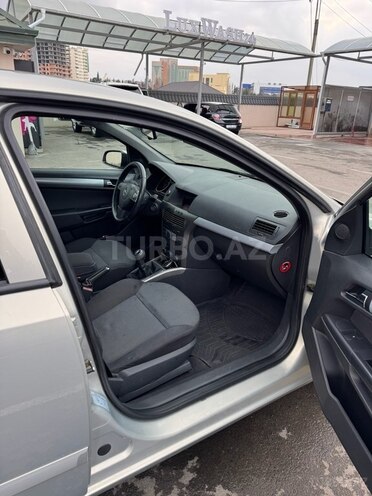Opel Astra 2006, 201,584 km - 1.4 l - Gəncə