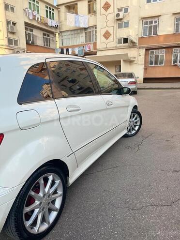 Mercedes B 170 2006, 245,000 km - 1.7 л - Bakı