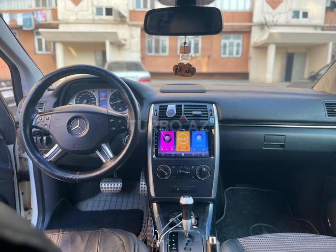 Mercedes B 170 2006, 245,000 km - 1.7 л - Bakı