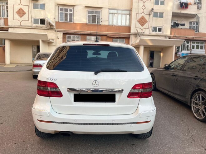 Mercedes B 170 2006, 245,000 km - 1.7 л - Bakı