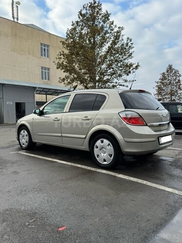 Opel Astra 2006, 201,584 km - 1.4 l - Gəncə
