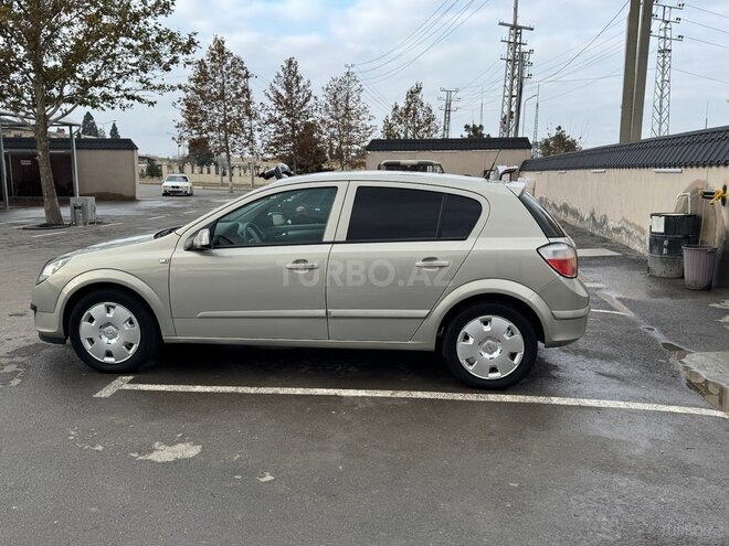 Opel Astra 2006, 201,584 km - 1.4 l - Gəncə