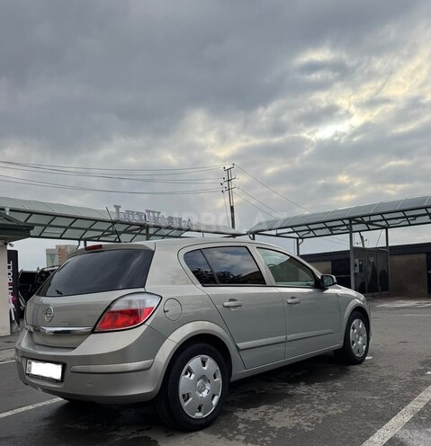 Opel Astra 2006, 201,584 km - 1.4 l - Gəncə