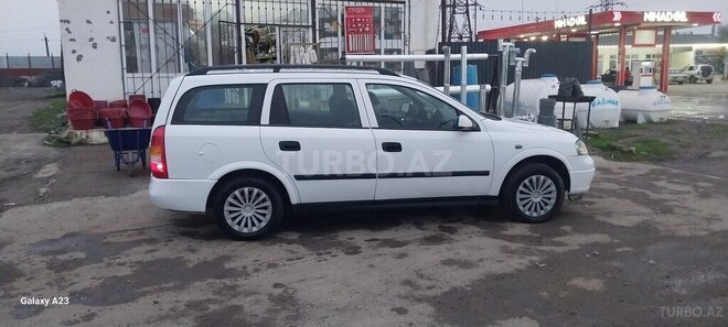 Opel Astra 2000, 198,000 km - 1.6 l - Cəlilabad