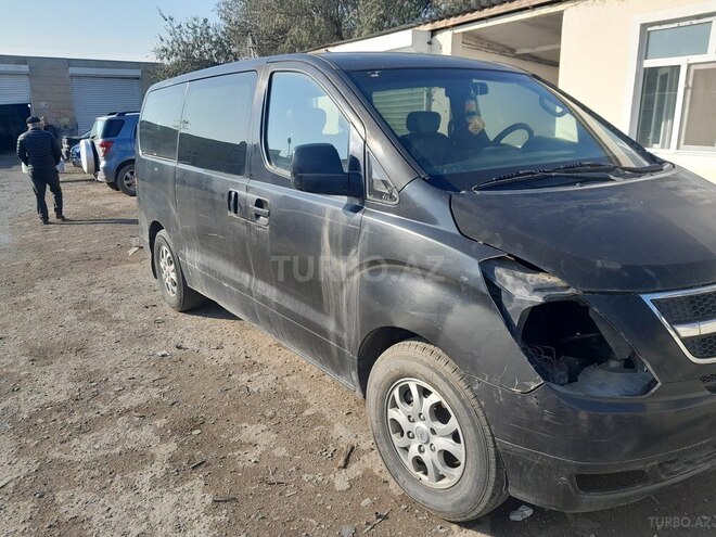 Hyundai H-1 2009, 300,500 km - 2.5 l - Xırdalan