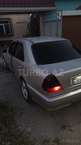 Mercedes C 220 d 1999, 646,396 km - 2.2 l - Bakı
