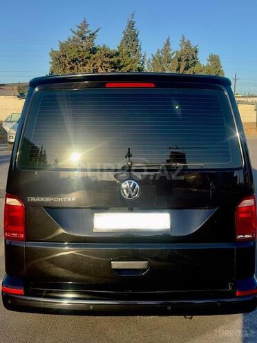 Volkswagen Transporter-8