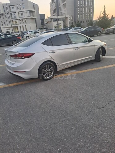 Hyundai Elantra 2018, 139,000 km - 2.0 l - Bakı