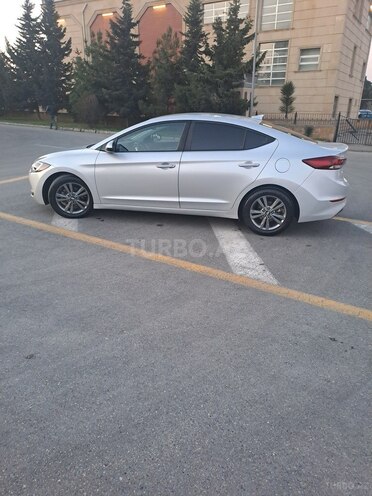 Hyundai Elantra 2018, 139,000 km - 2.0 l - Bakı