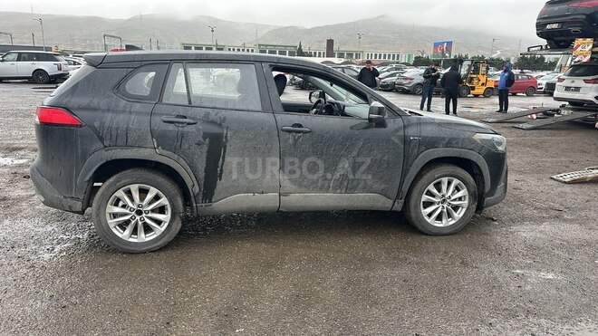 Toyota Corolla Cross 2024, 0 km - 2.0 л - Bakı