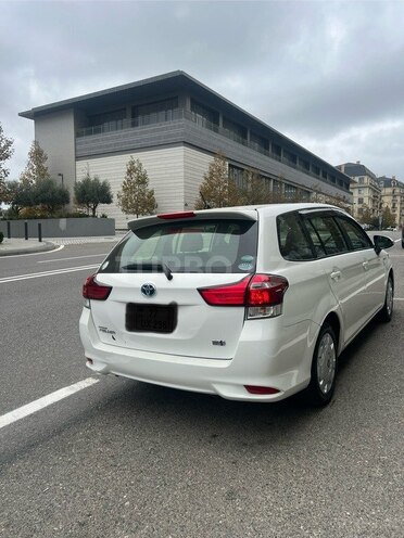 Toyota Corolla Fielder 2018, 107,000 km - 1.5 л - Bakı
