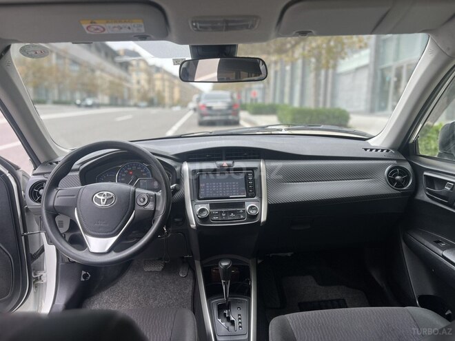 Toyota Corolla Fielder 2018, 107,000 km - 1.5 л - Bakı