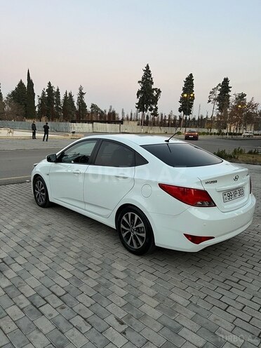 Hyundai Accent 2014, 147,587 km - 1.6 l - İmişli