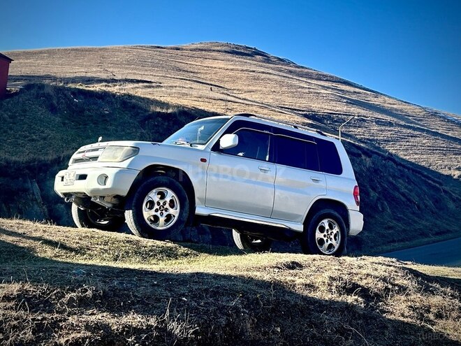 Mitsubishi Pajero io 1999, 380,000 km - 1.8 l - Bakı