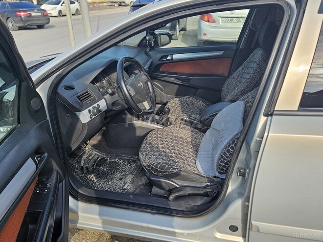 Opel Astra 2006, 460,000 km - 1.3 l - Bakı
