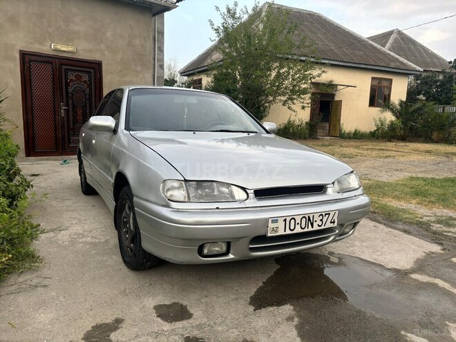 Hyundai Elantra 1995, 290,000 km - 1.5 l - Bakı