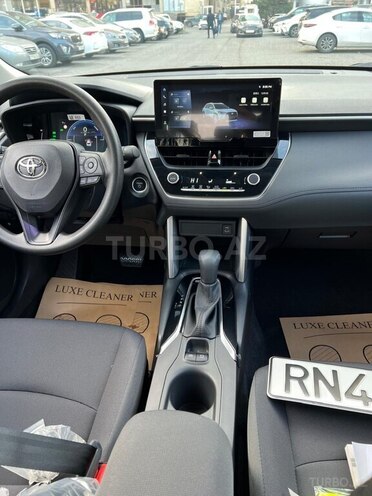 Toyota Corolla Cross 2024, 0 km - 2.0 l - Bakı