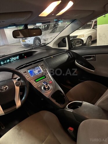 Toyota Prius 2015, 112,654 km - 1.8 л - Bakı