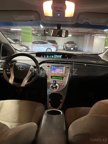Toyota Prius 2015, 112,654 km - 1.8 л - Bakı