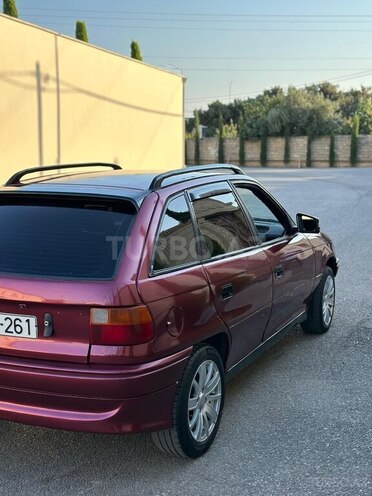 Opel Astra 1993, 999,999 km - 1.4 l - Bakı