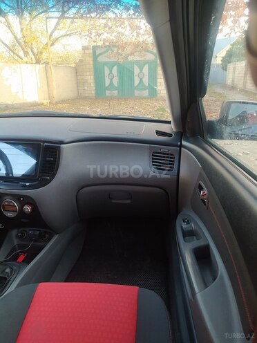 Kia Rio 2006, 211,821 km - 1.4 l - Ağcabədi