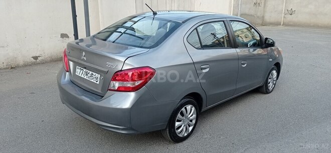Mitsubishi Attrage 2018, 80,000 km - 1.2 l - Bakı