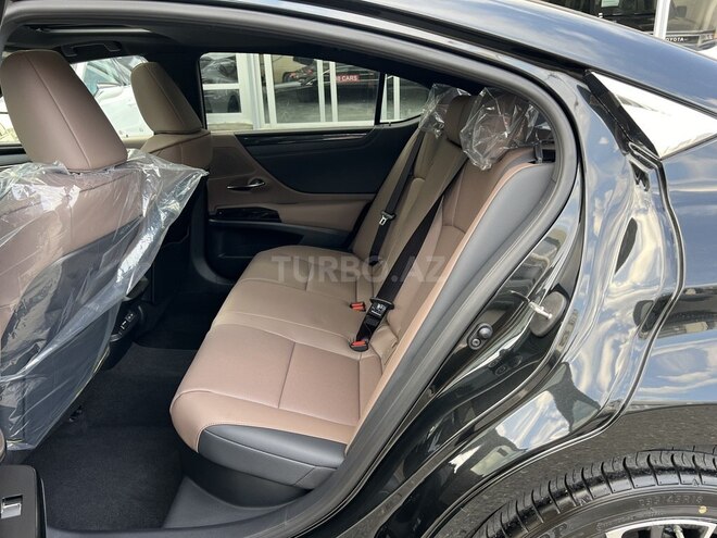 Lexus ES 300h-7