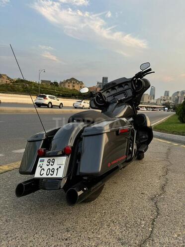 Harley-Davidson FLHX Street Glide 2015, 27,358 km - 1.7 l - Bakı