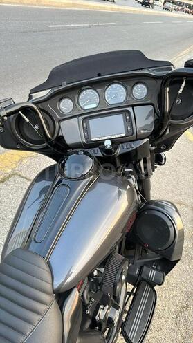 Harley-Davidson FLHX Street Glide 2015, 27,358 km - 1.7 l - Bakı