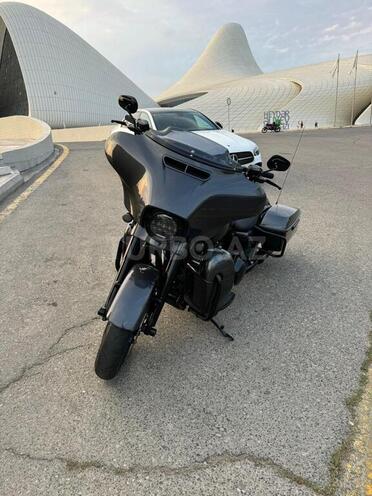 Harley-Davidson FLHX Street Glide 2015, 27,358 km - 1.7 l - Bakı