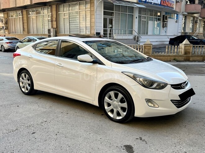 Hyundai Elantra 2012, 240,000 km - 1.6 l - Bakı