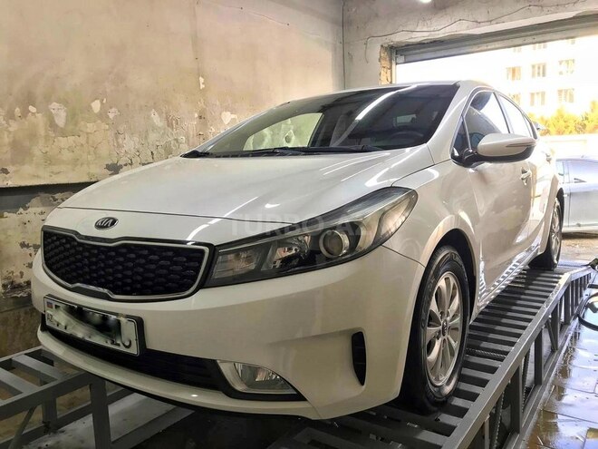 Kia K3 2017, 196,000 km - 1.6 l - Bakı