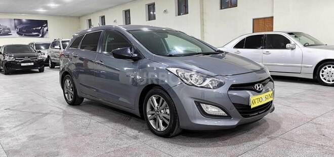 Hyundai i30 2013, 283,000 km - 1.6 l - Sumqayıt