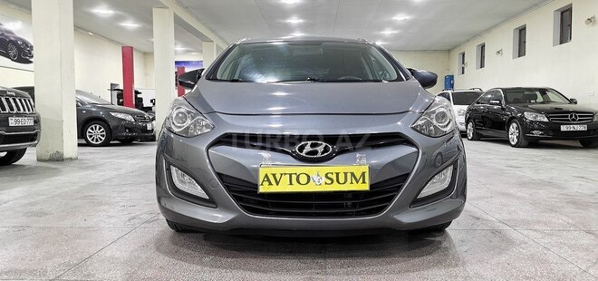 Hyundai i30 2013, 283,000 km - 1.6 l - Sumqayıt
