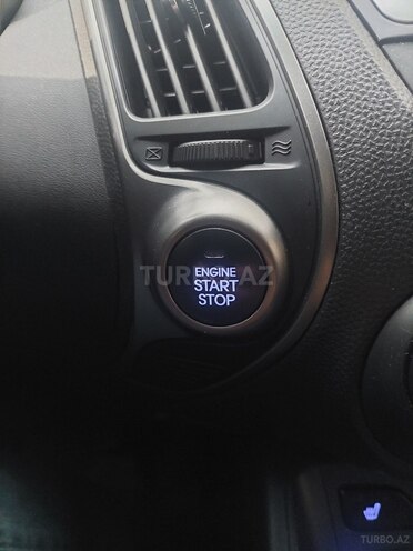 Hyundai Tucson 2014, 240,000 km - 2.0 l - Bakı