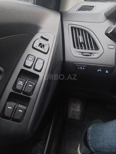 Hyundai Tucson 2014, 240,000 km - 2.0 l - Bakı