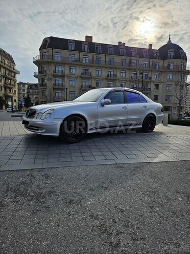 Mercedes E 270 2002, 488,000 km - 2.7 л - Bakı