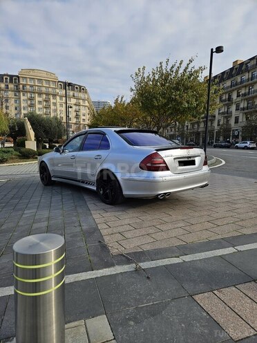 Mercedes E 270 2002, 488,000 km - 2.7 л - Bakı