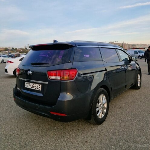Kia Carnival 2015, 200,000 km - 2.2 л - Bakı
